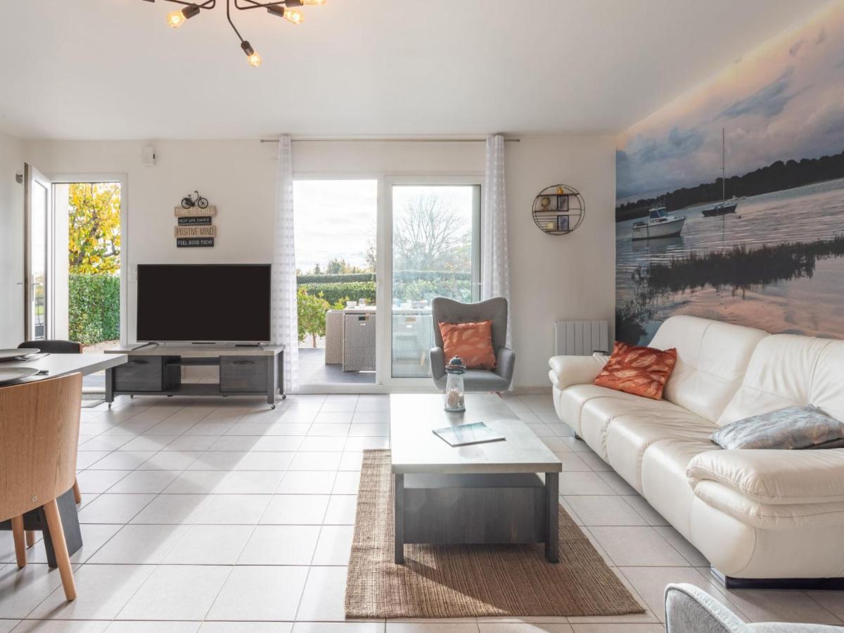 Holiday Home Les Bouvreuils By Interhome La Richardais Luaran gambar